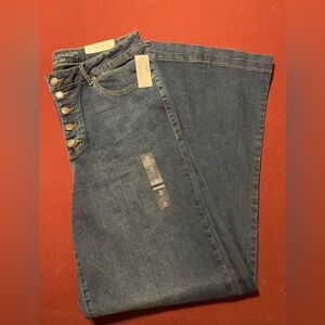 Maurice’s high rise wide leg size 16 Long